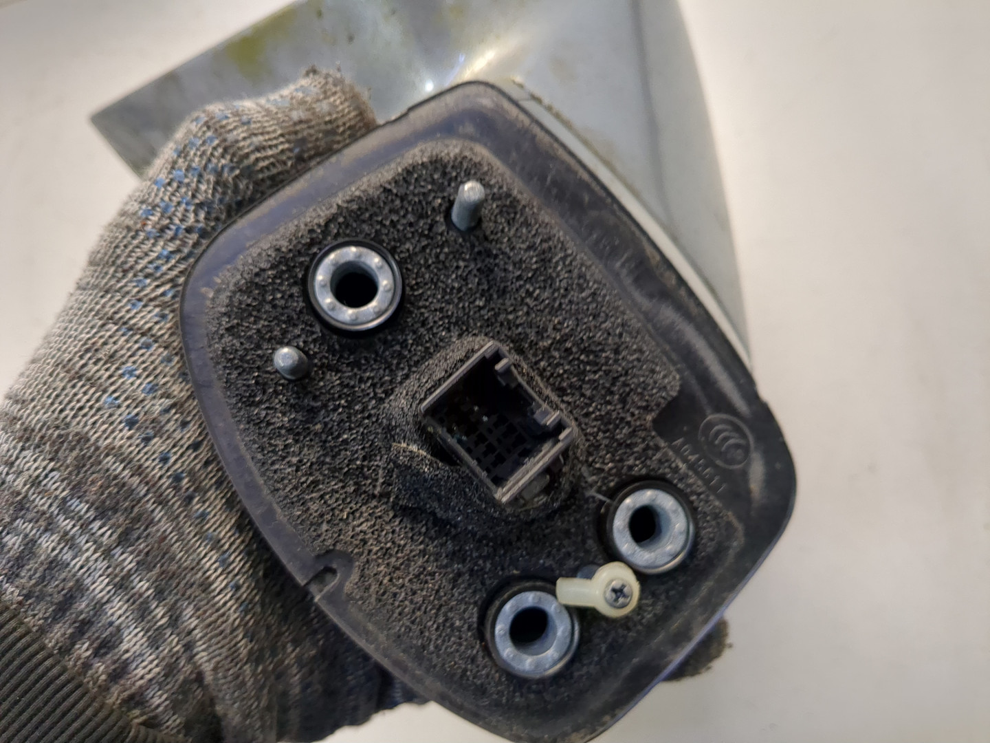 Зеркало левое электрическое