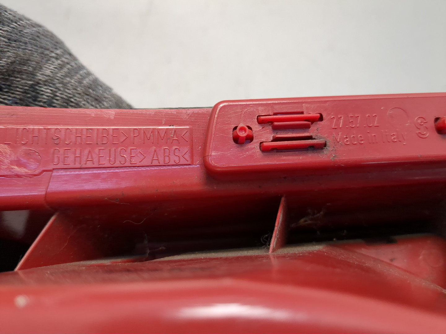 Фонарь задний правый