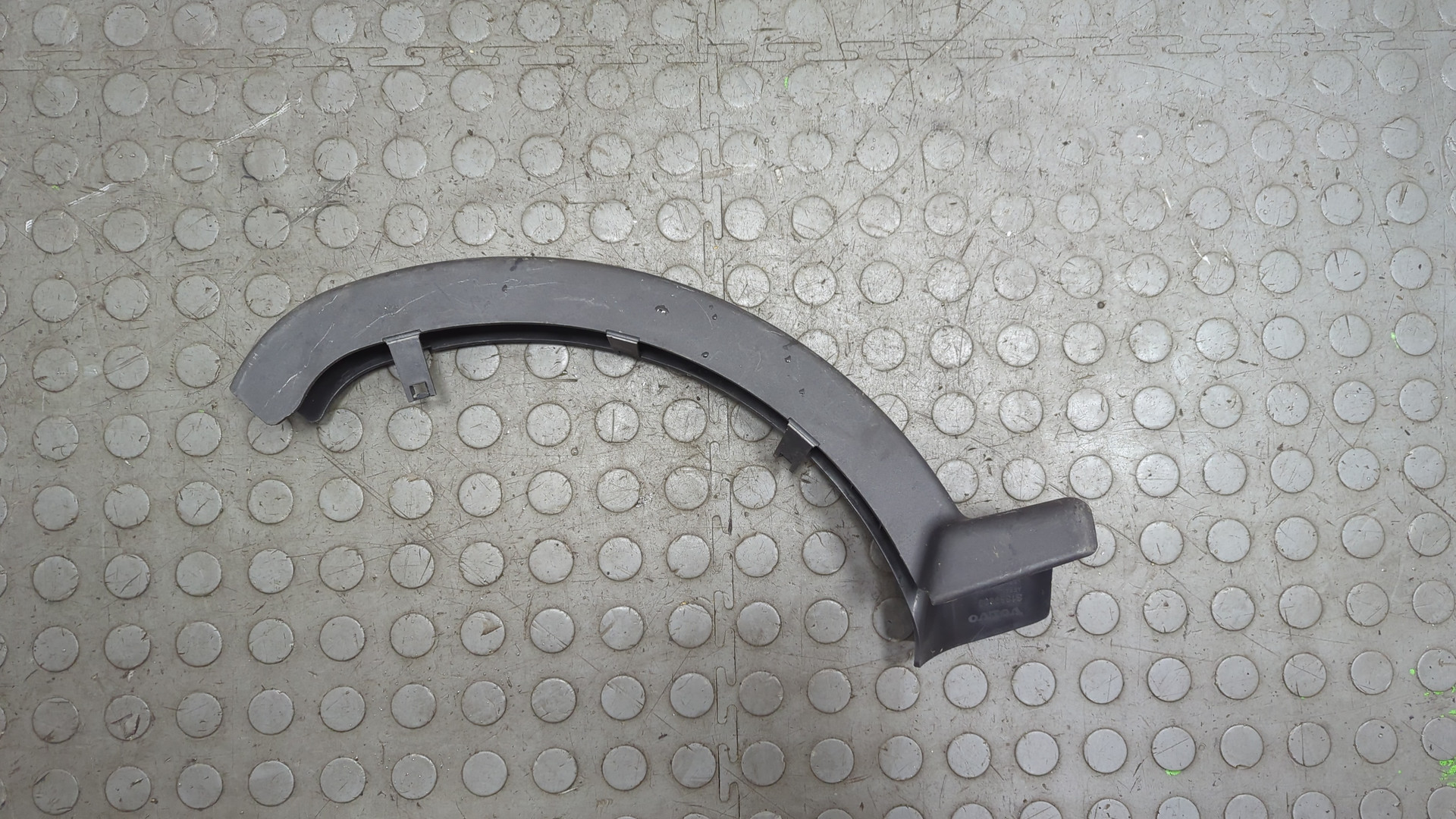 Обшивка багажника