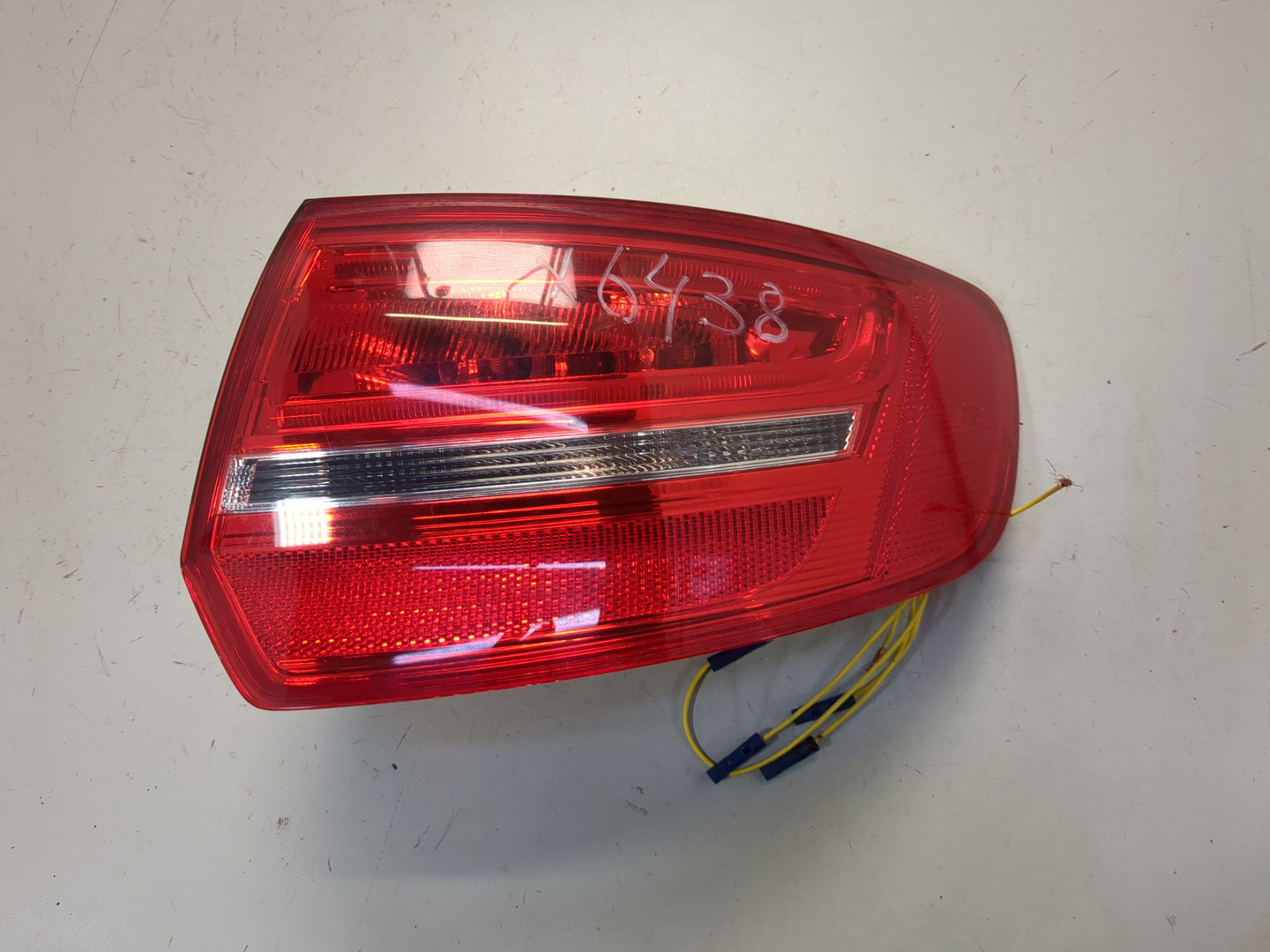 Фонарь задний правый