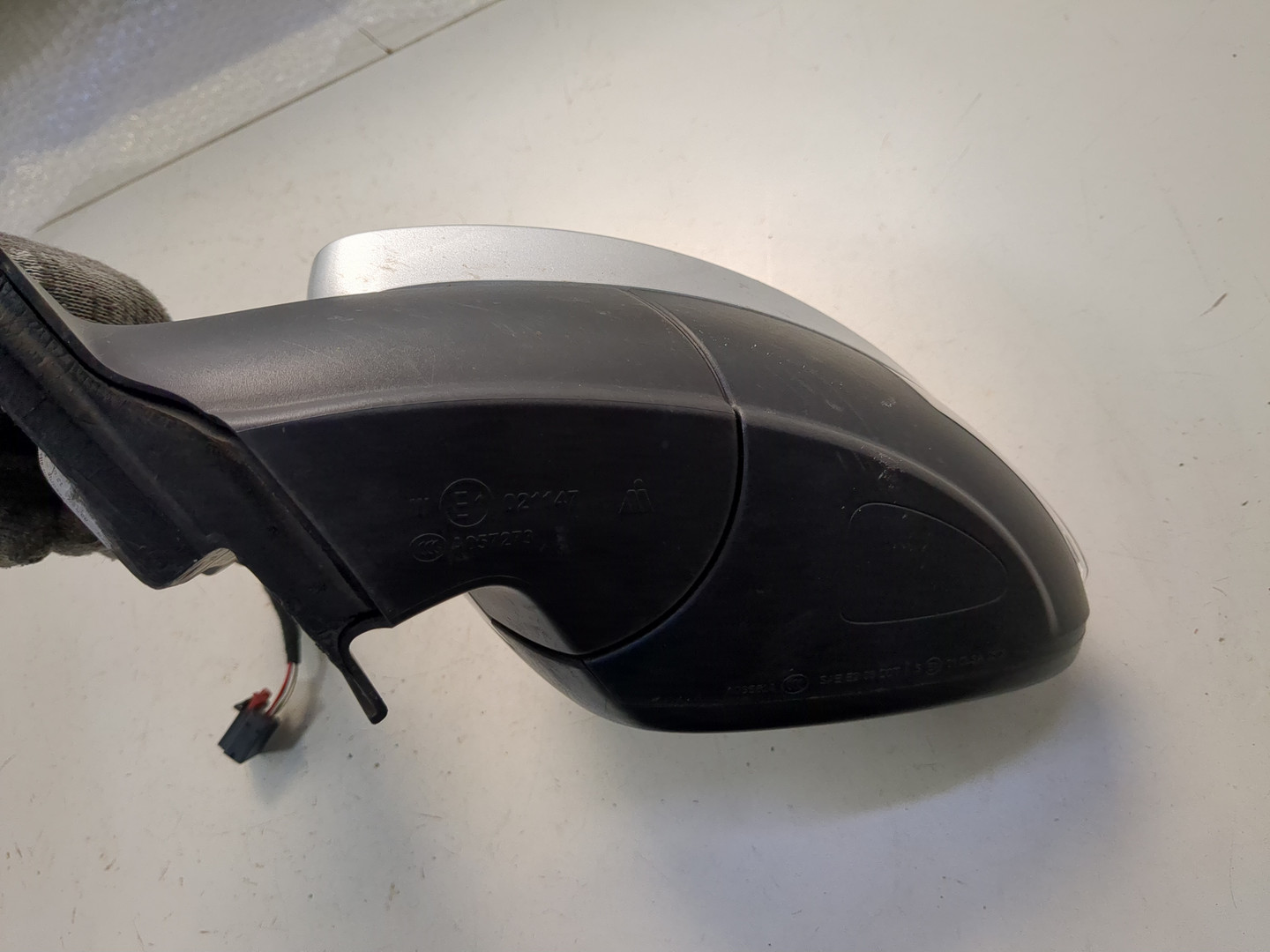 Зеркало левое электрическое