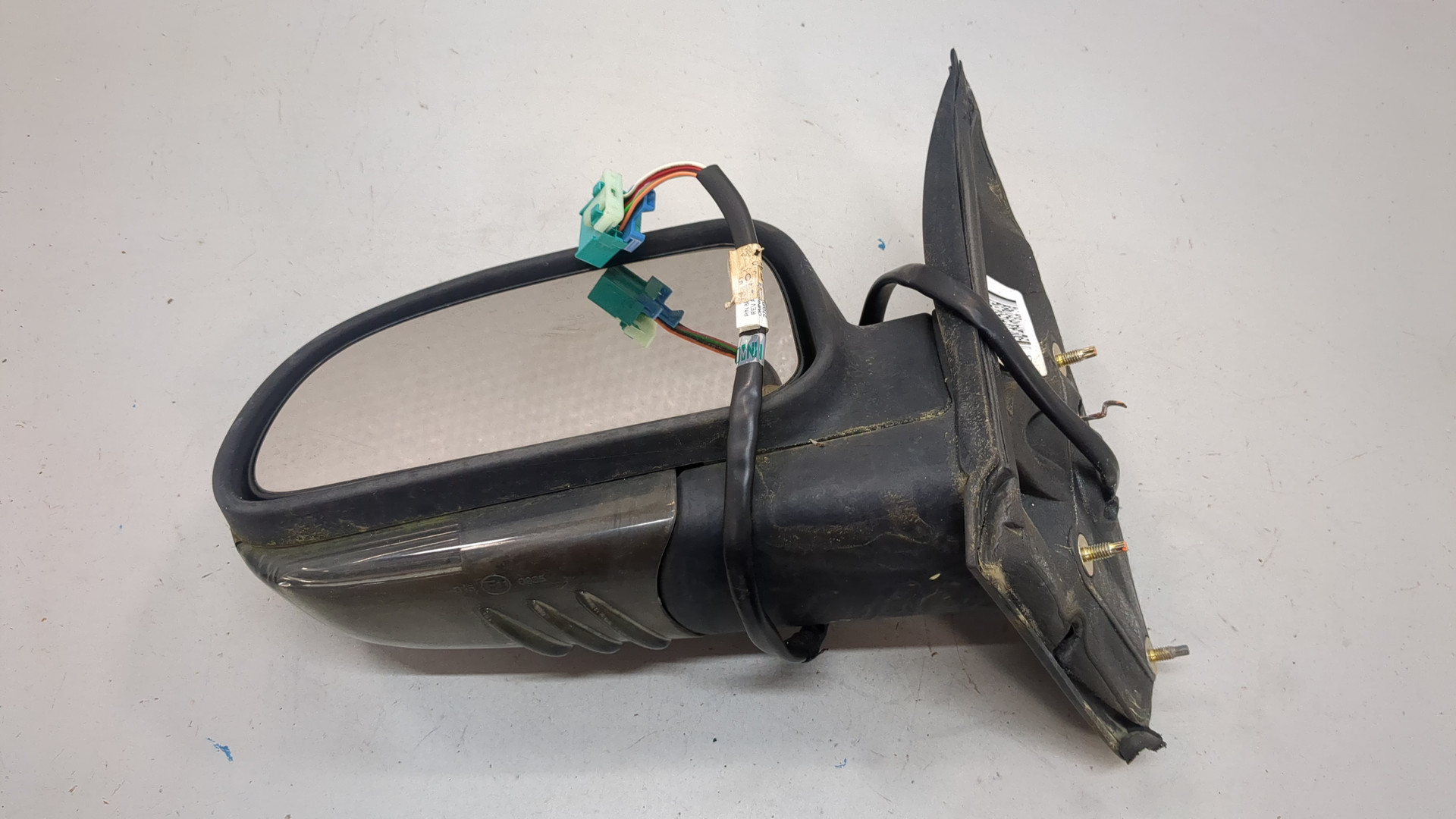 Зеркало левое электрическое