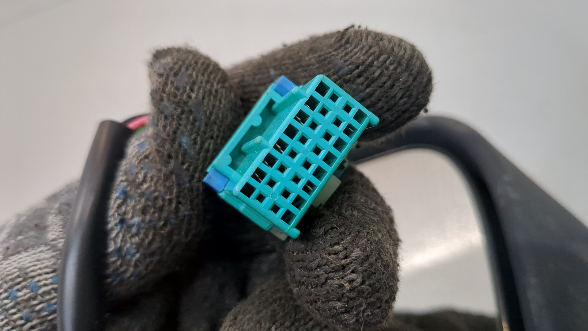 Зеркало левое электрическое