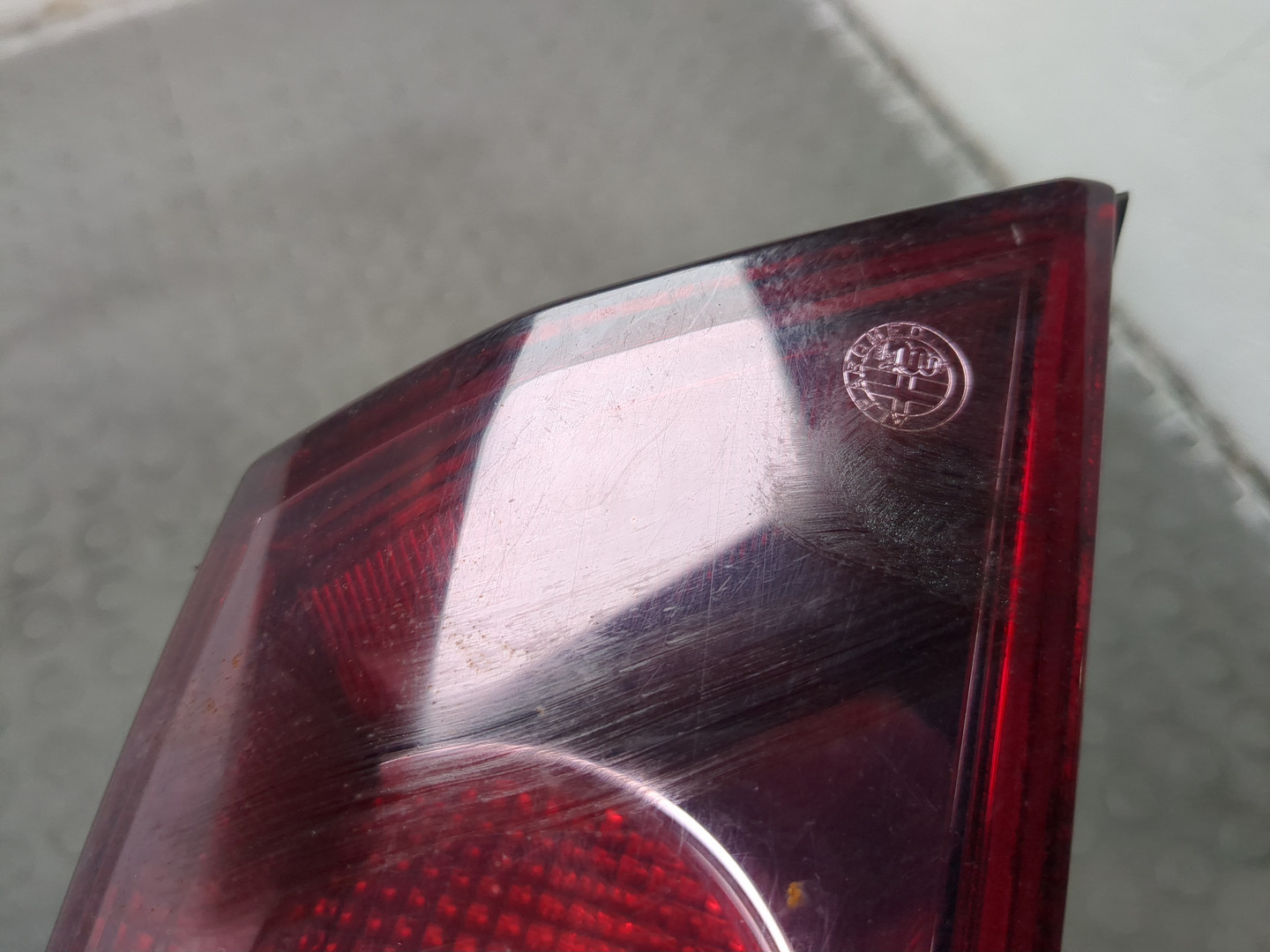 Фонарь задний левый