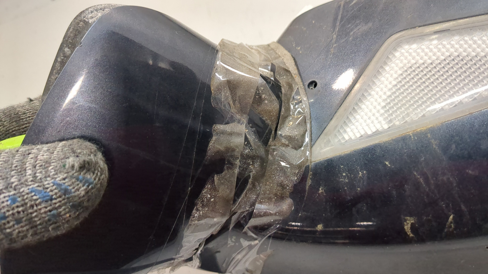 Зеркало правое электрическое