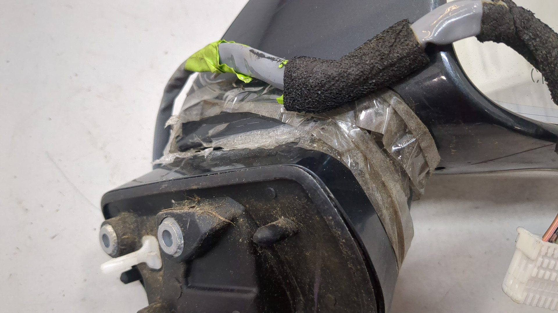 Зеркало правое электрическое