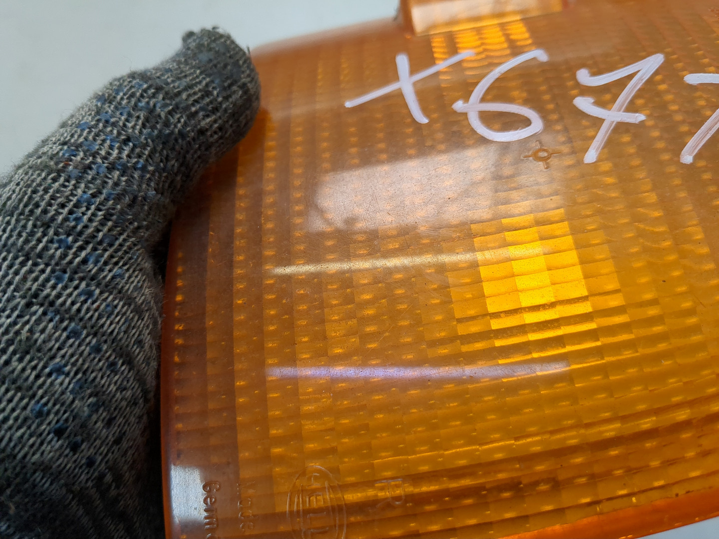 Повторитель на крыло правый