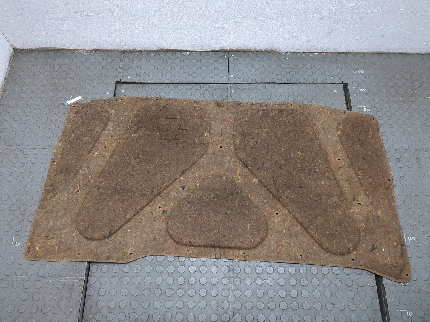 Шумоизоляция капота