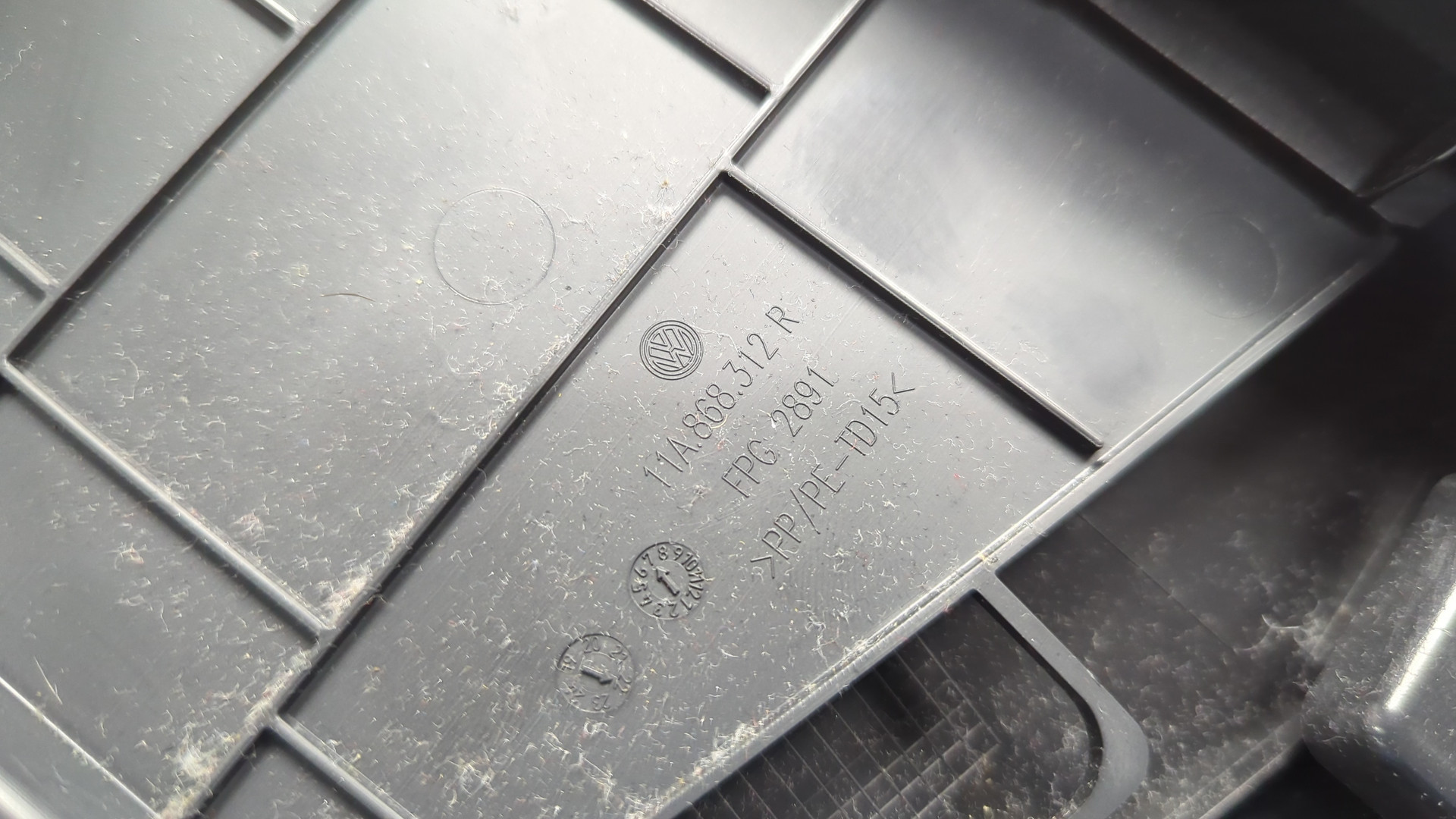 Обшивка стойки