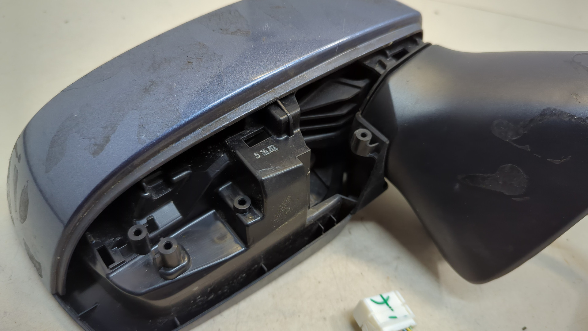 Зеркало правое электрическое