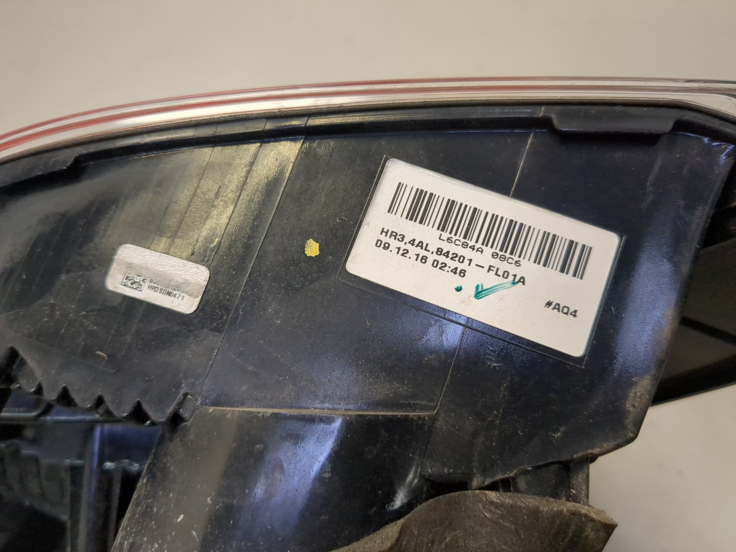 Фонарь задний левый