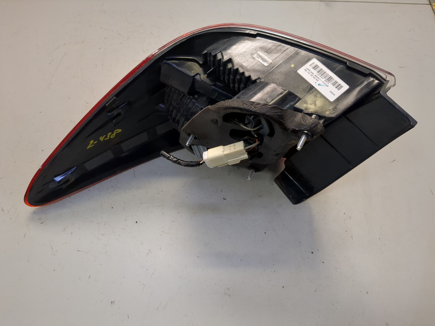 Фонарь задний левый