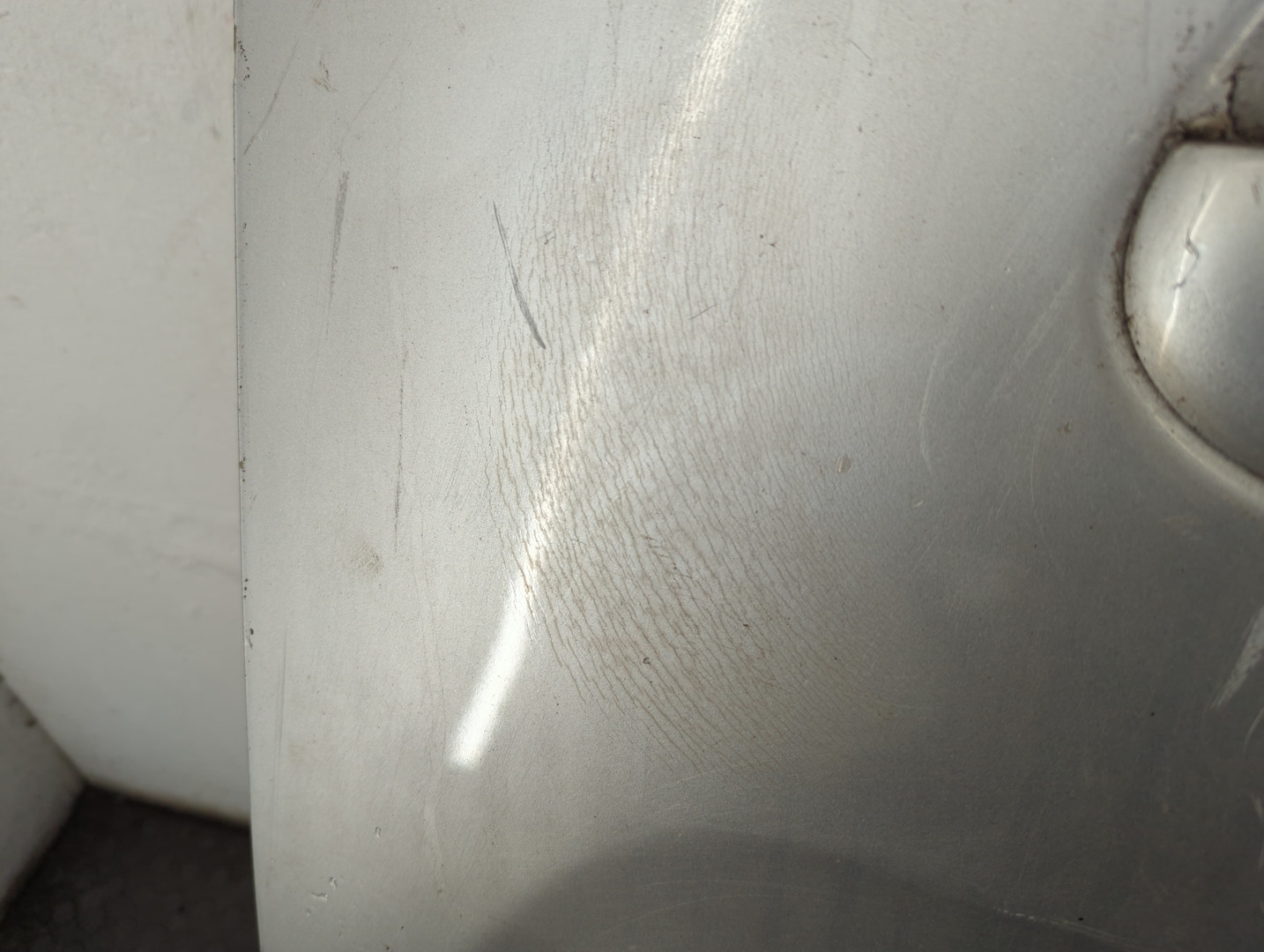 Дверь багажника