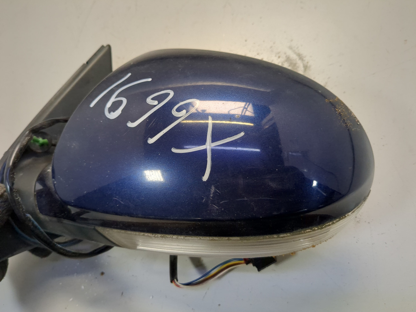 Зеркало левое электрическое