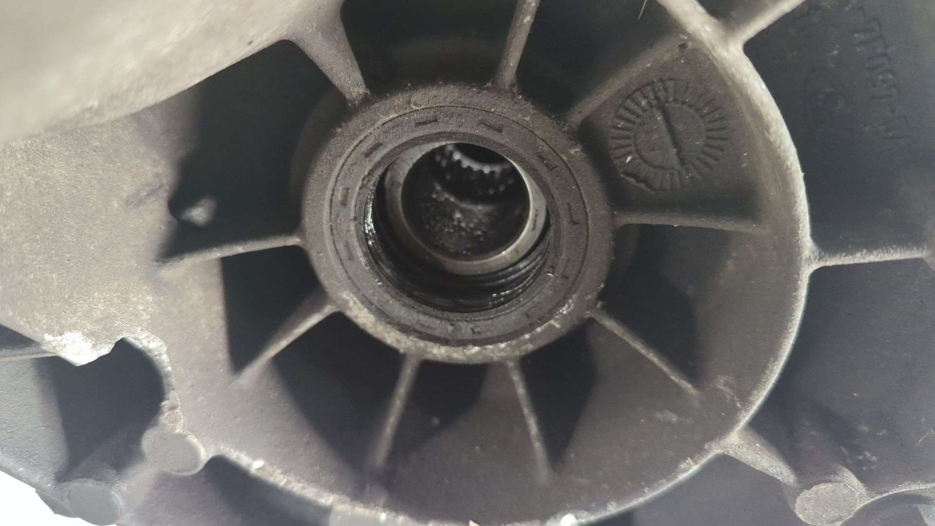 МКПП (механическая коробка переключения передач)