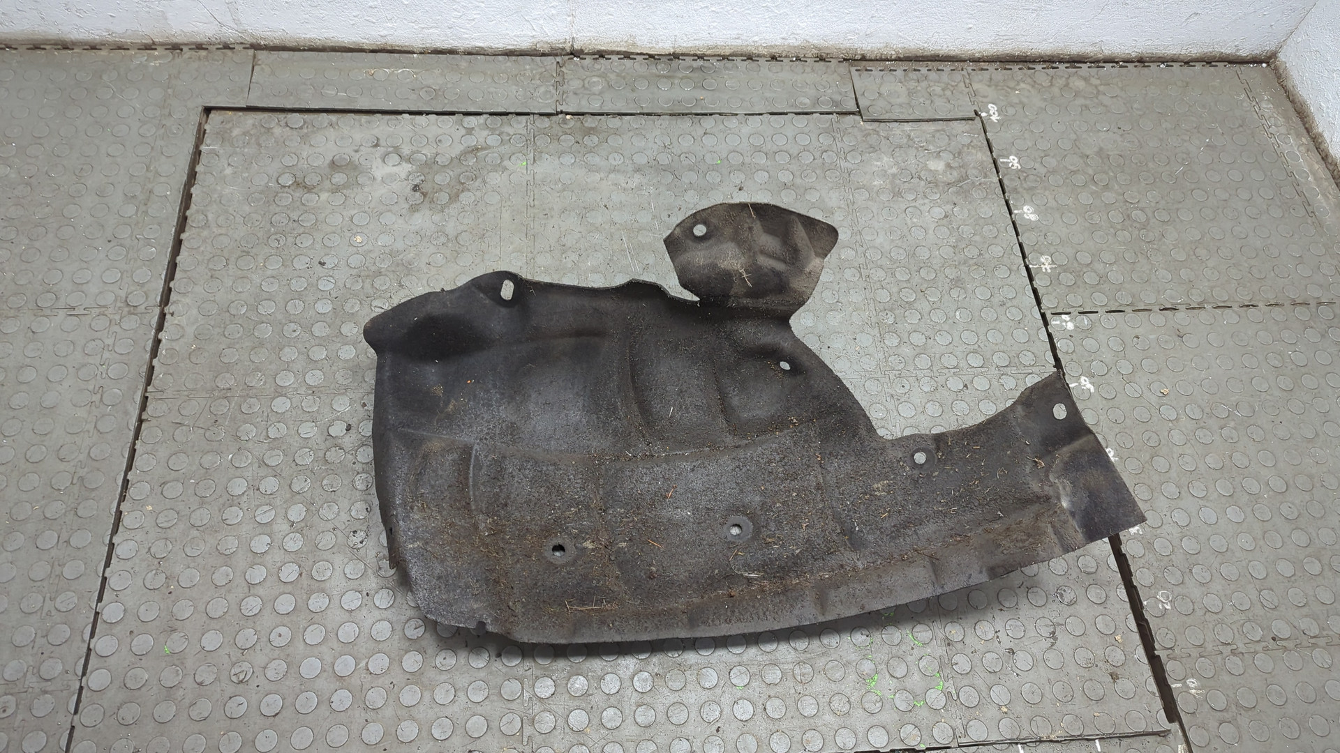 Локер передний левый