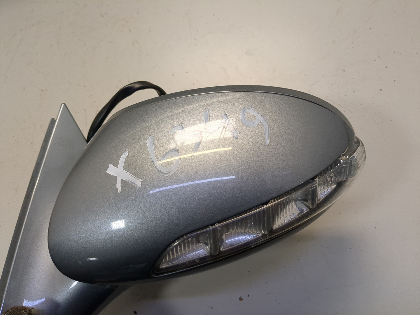 Зеркало левое электрическое