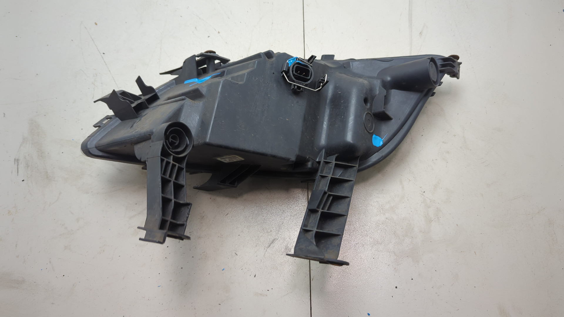 Фара противотуманная правая