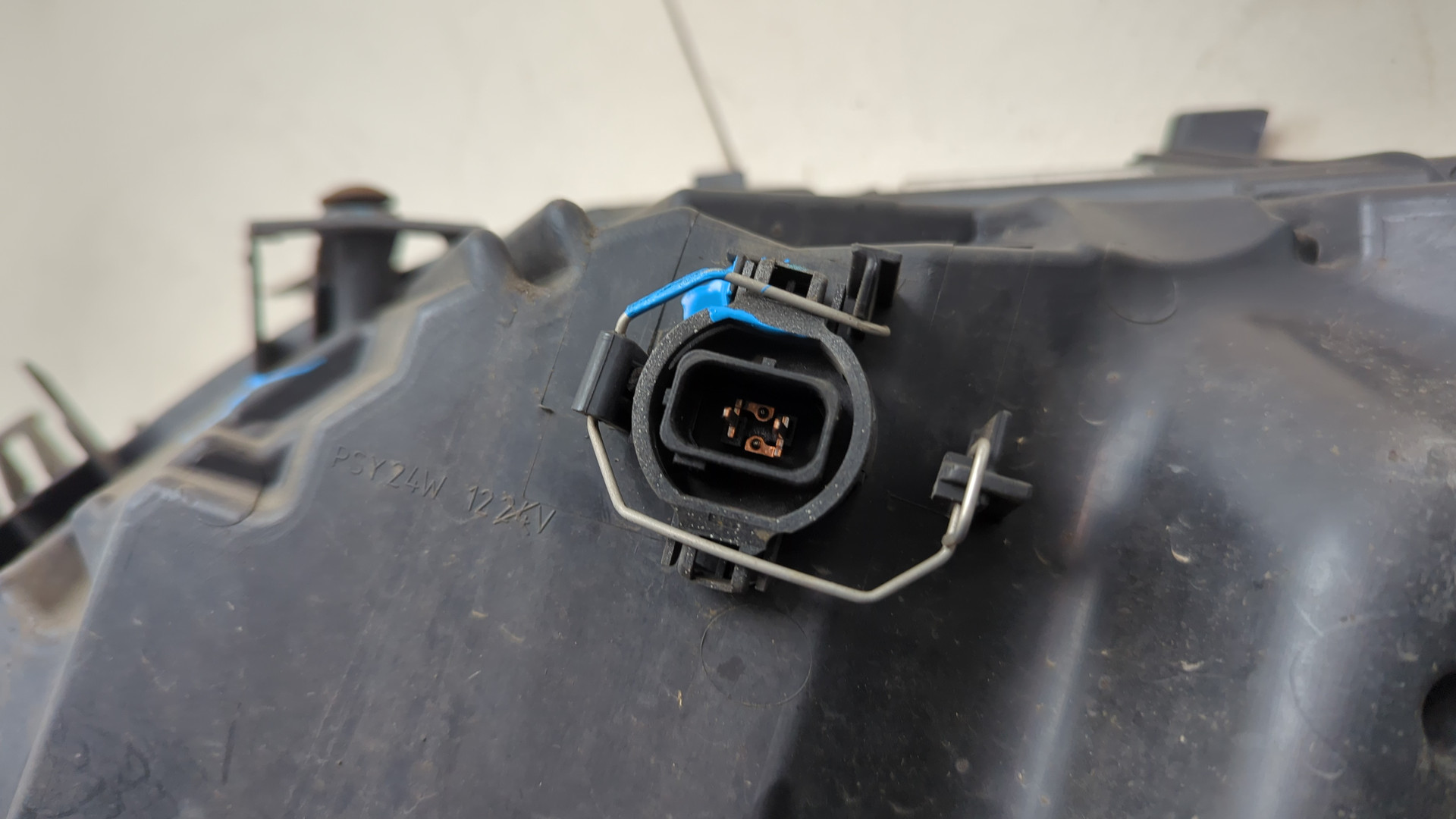 Фара противотуманная правая