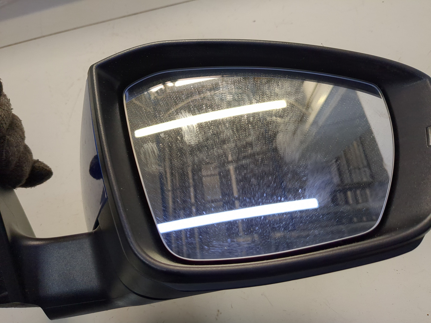 Зеркало правое электрическое