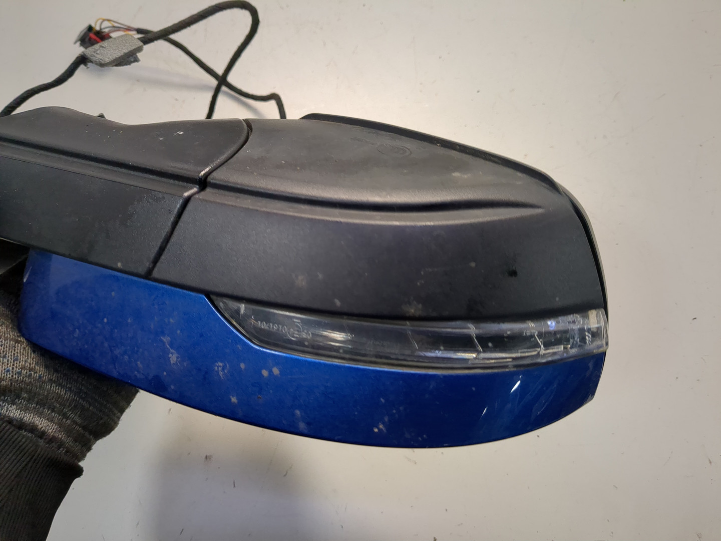 Зеркало правое электрическое