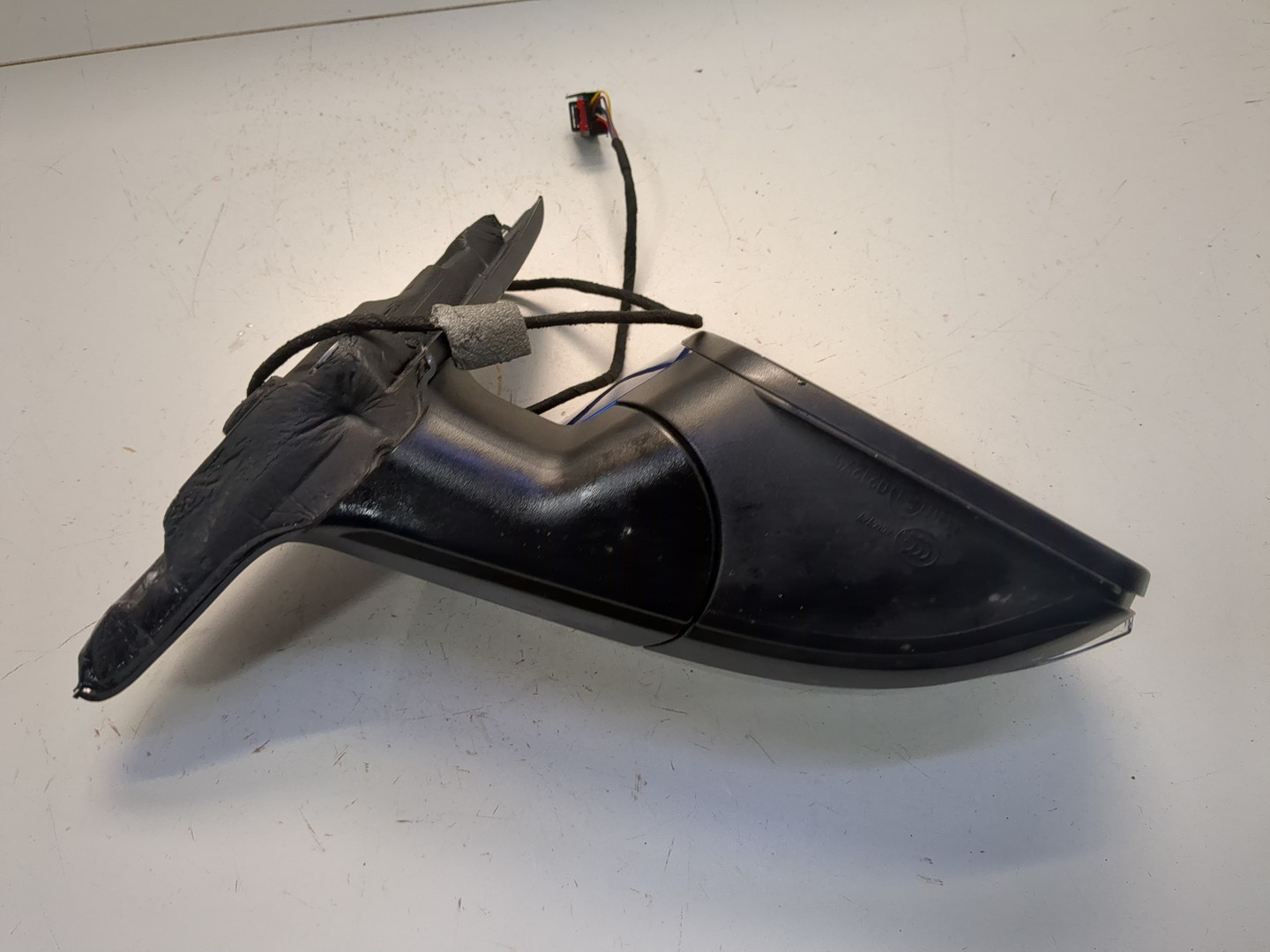 Зеркало правое электрическое