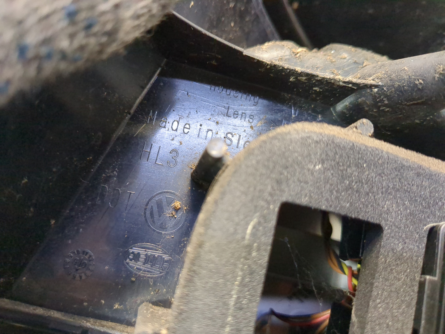 Фонарь задний правый