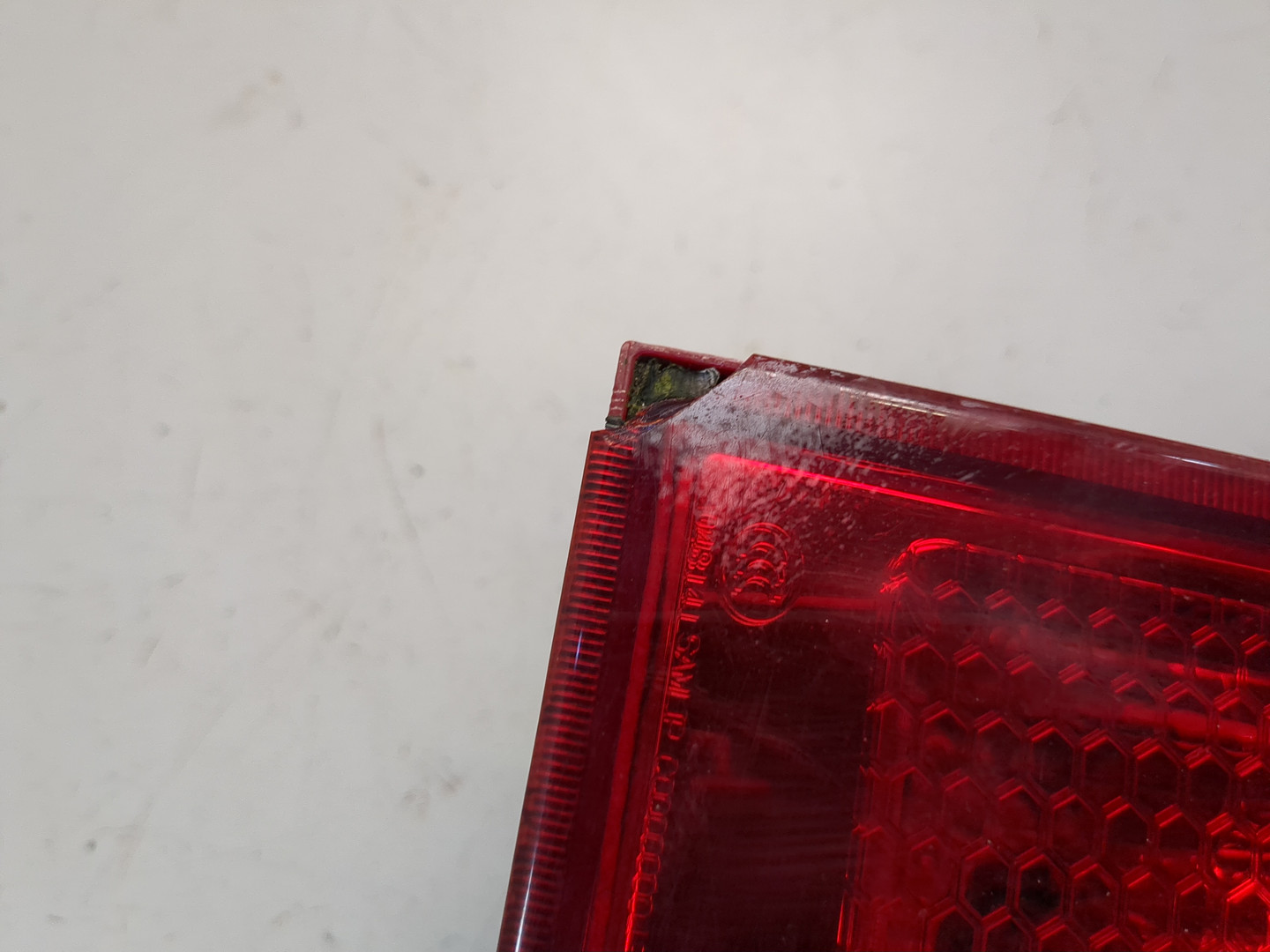 Фонарь задний правый