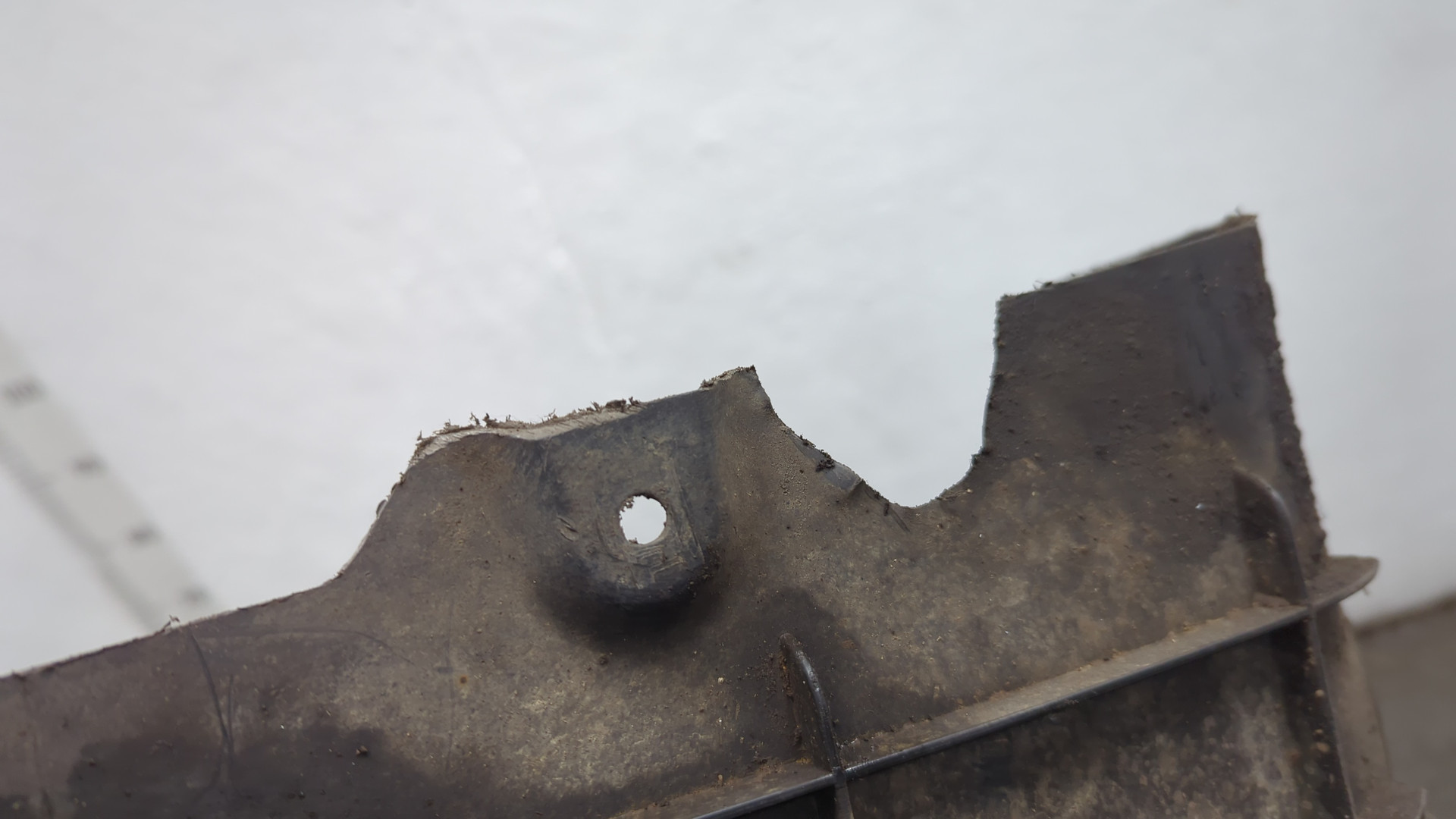 Локер передний левый