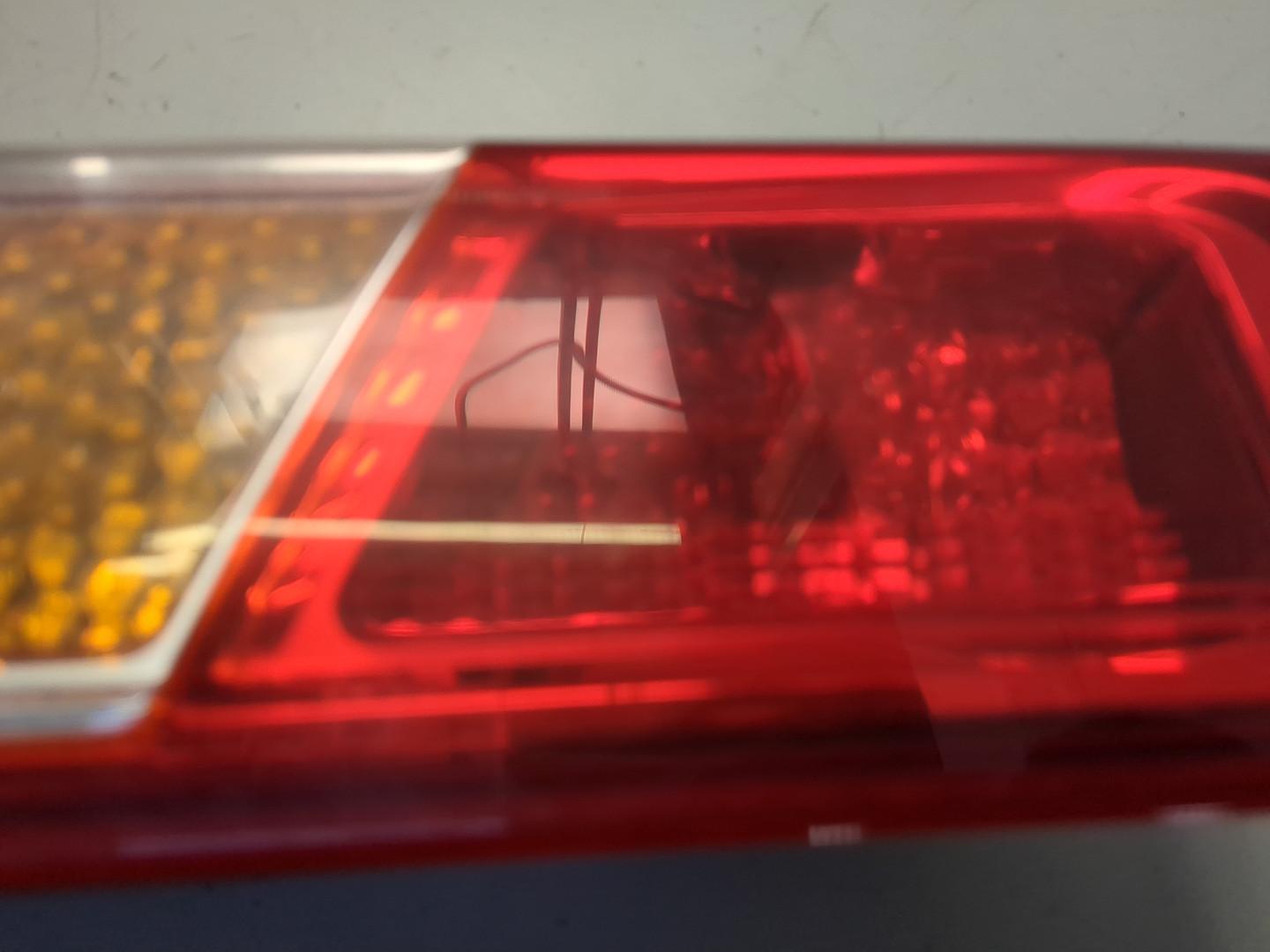 Фонарь задний левый