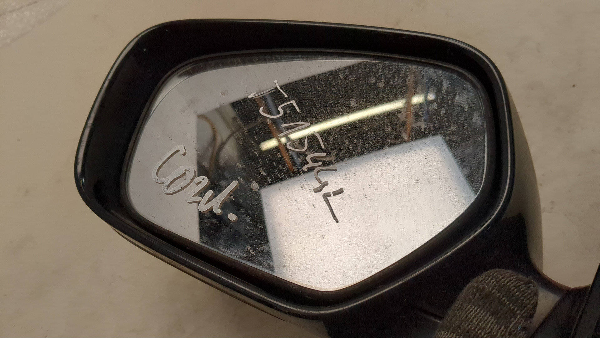 Зеркало левое электрическое