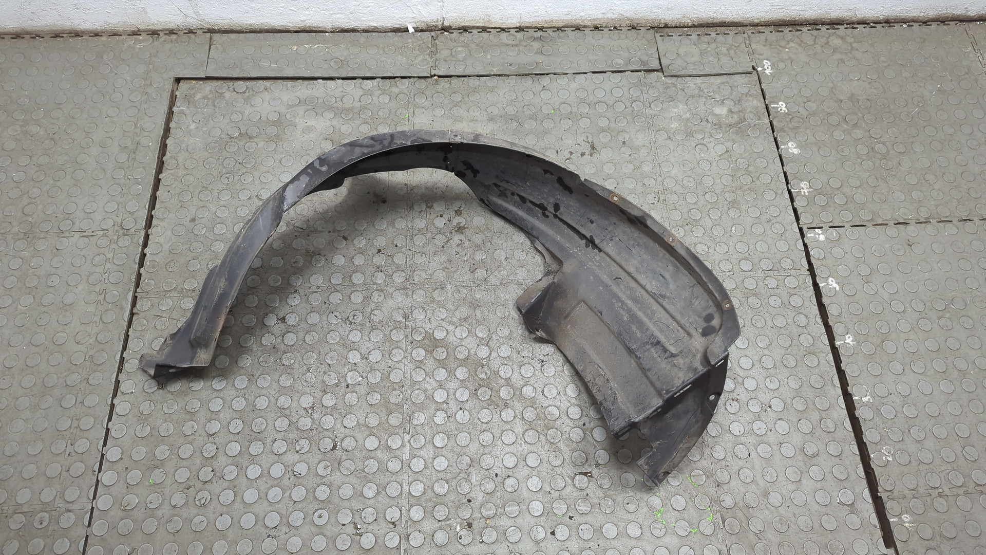 Локер передний правый