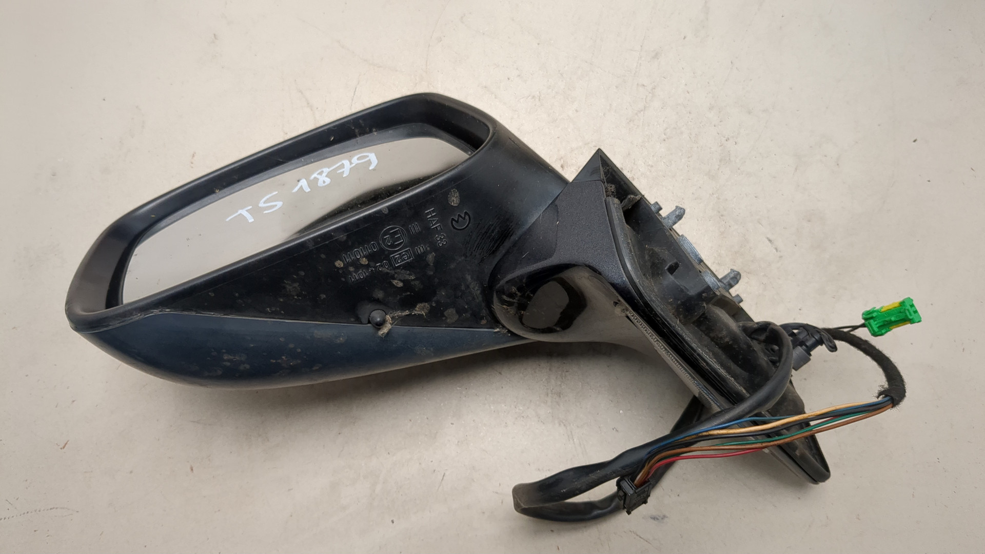 Зеркало левое электрическое