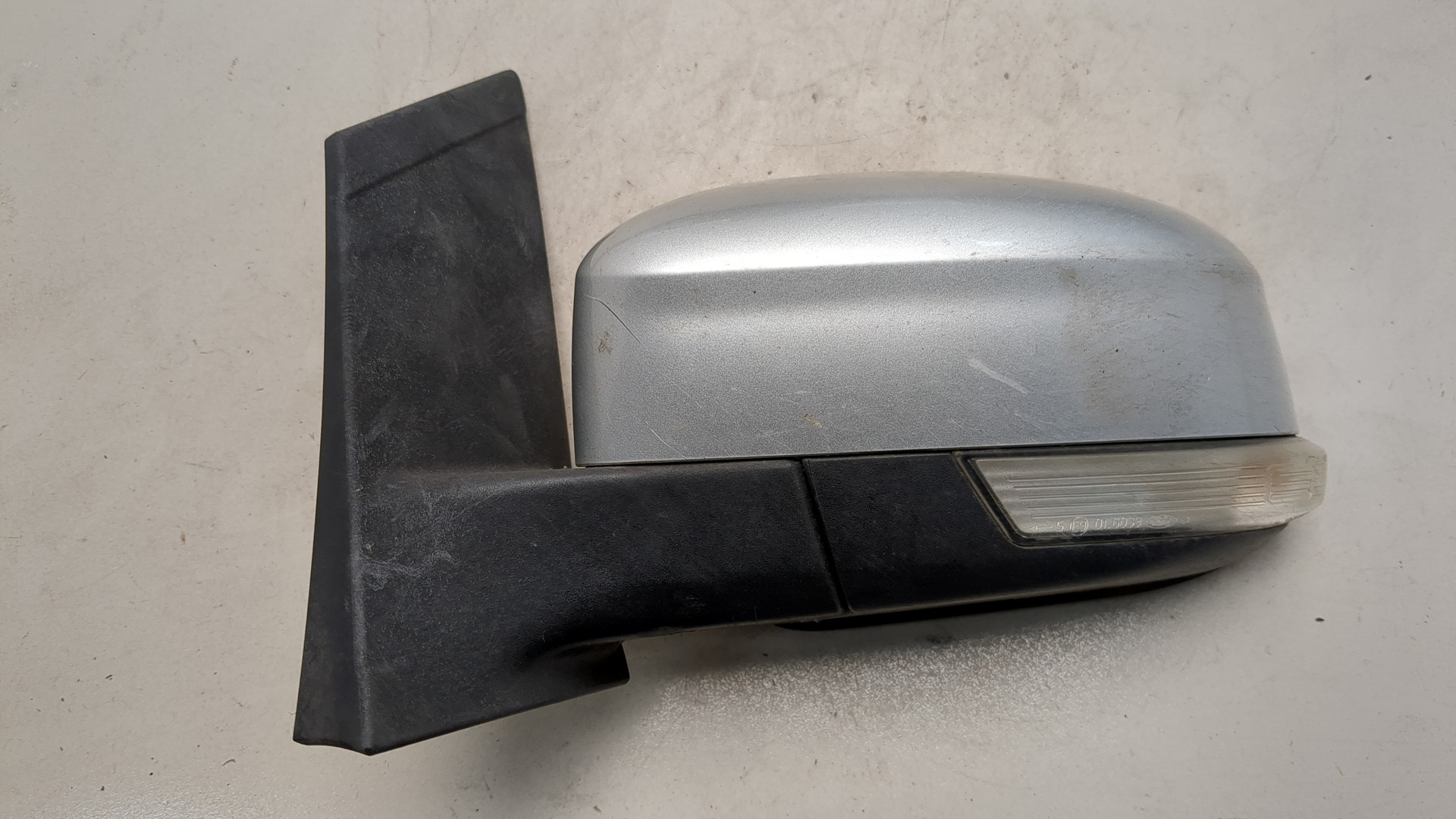 Зеркало левое электрическое