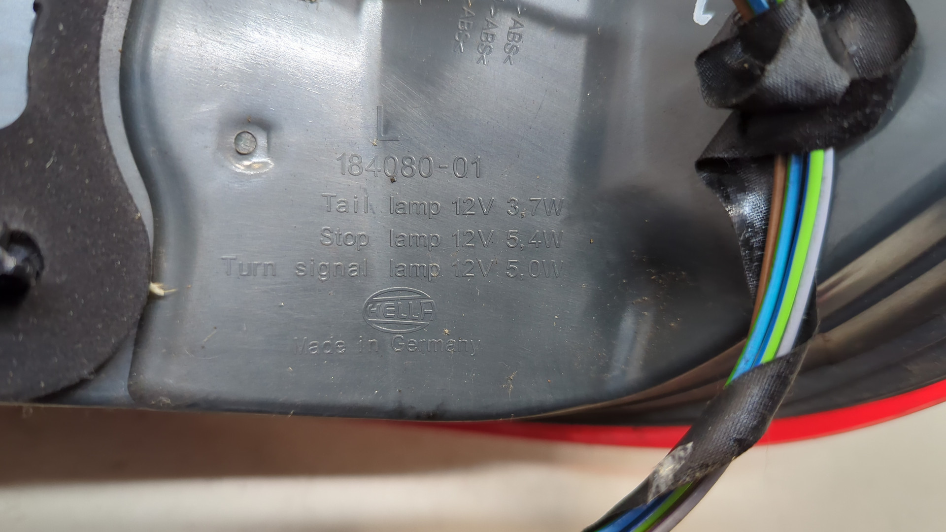 Фонарь задний левый