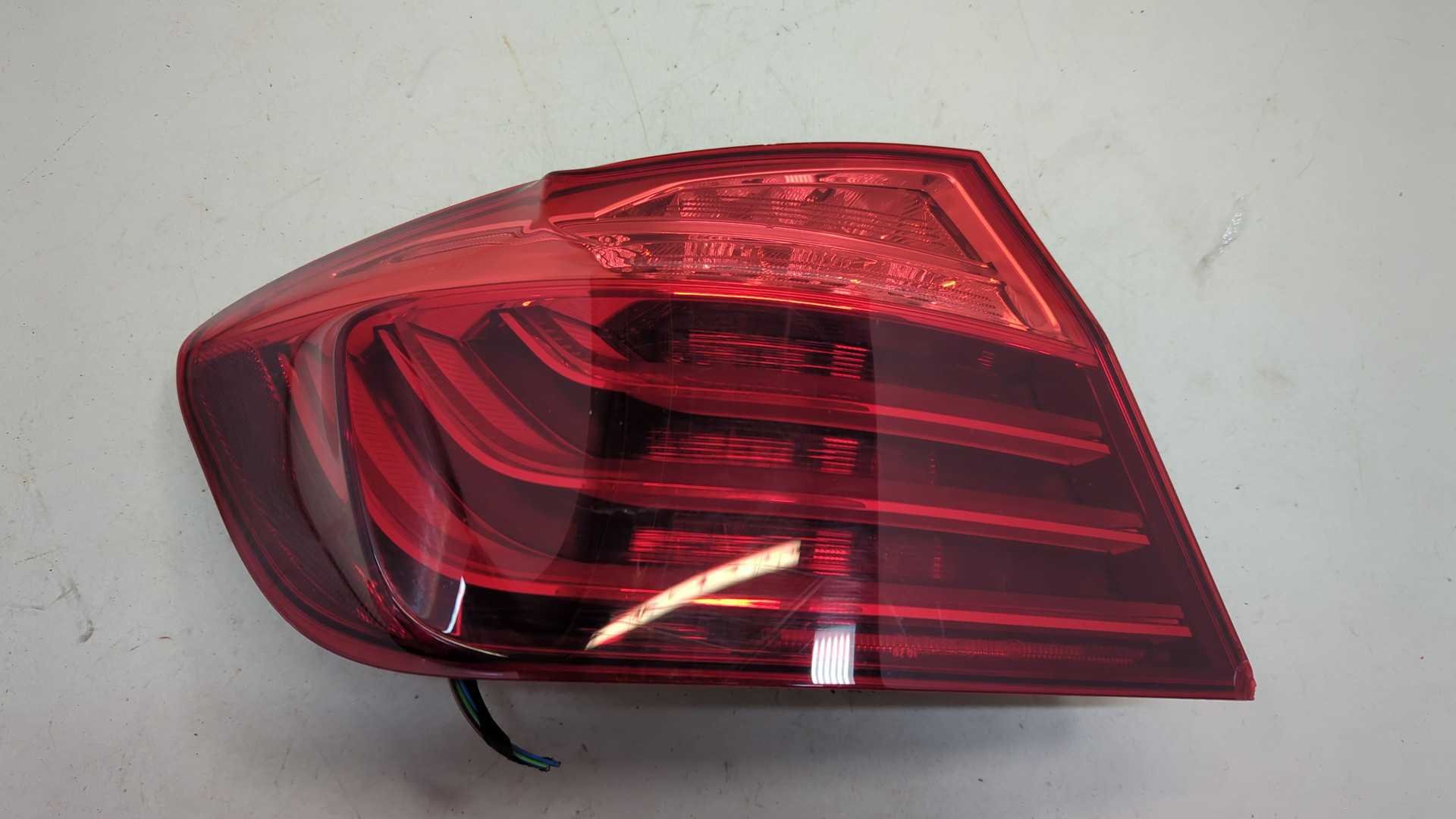 Фонарь задний левый