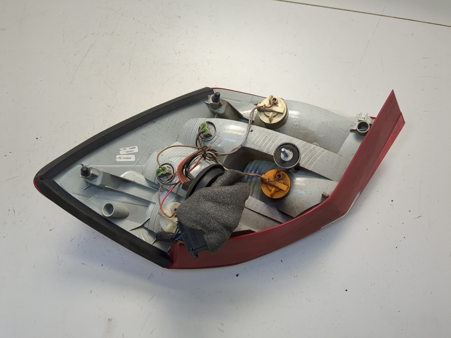 Фонарь задний левый