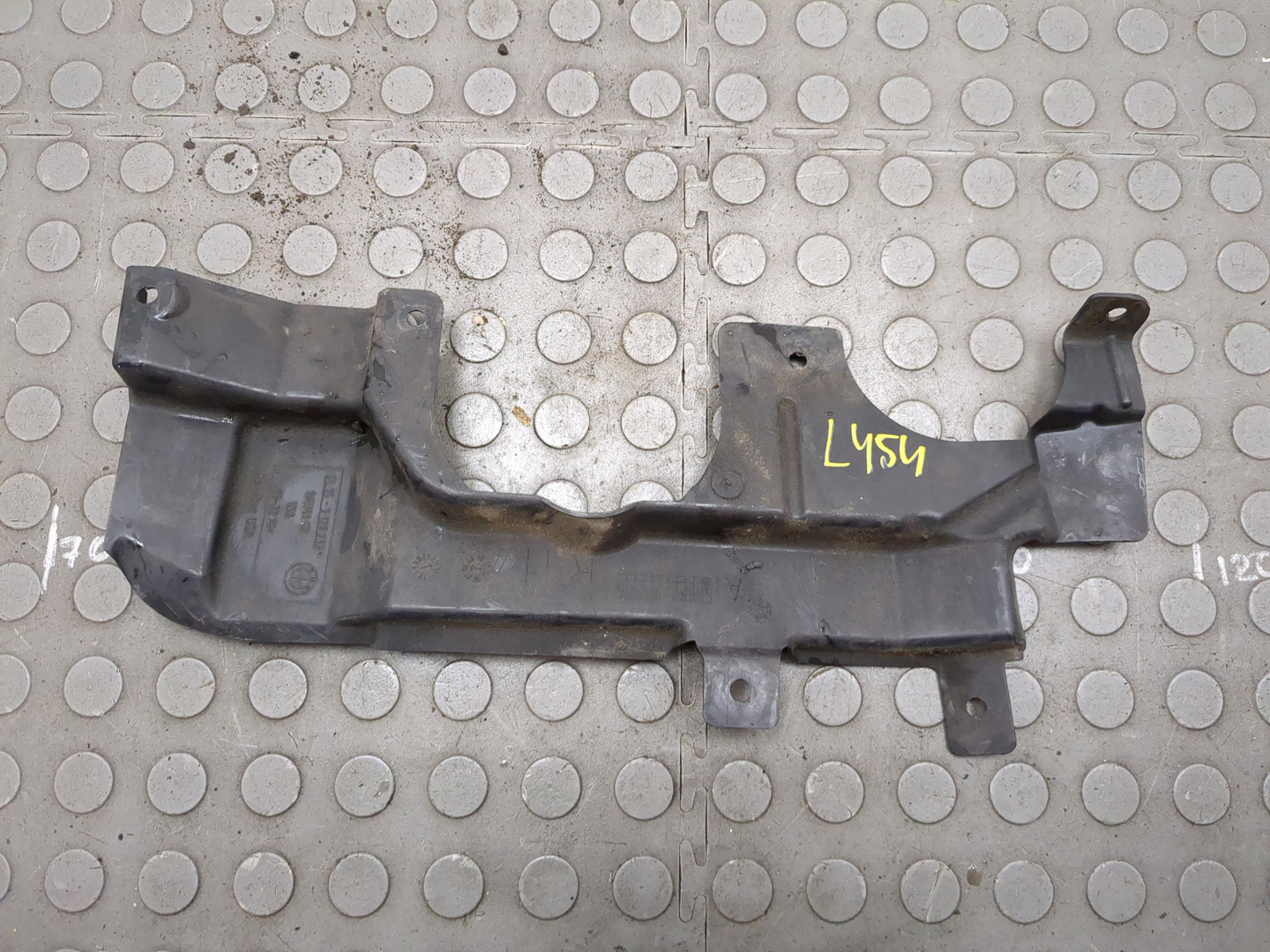 Кожух рулевой колонки