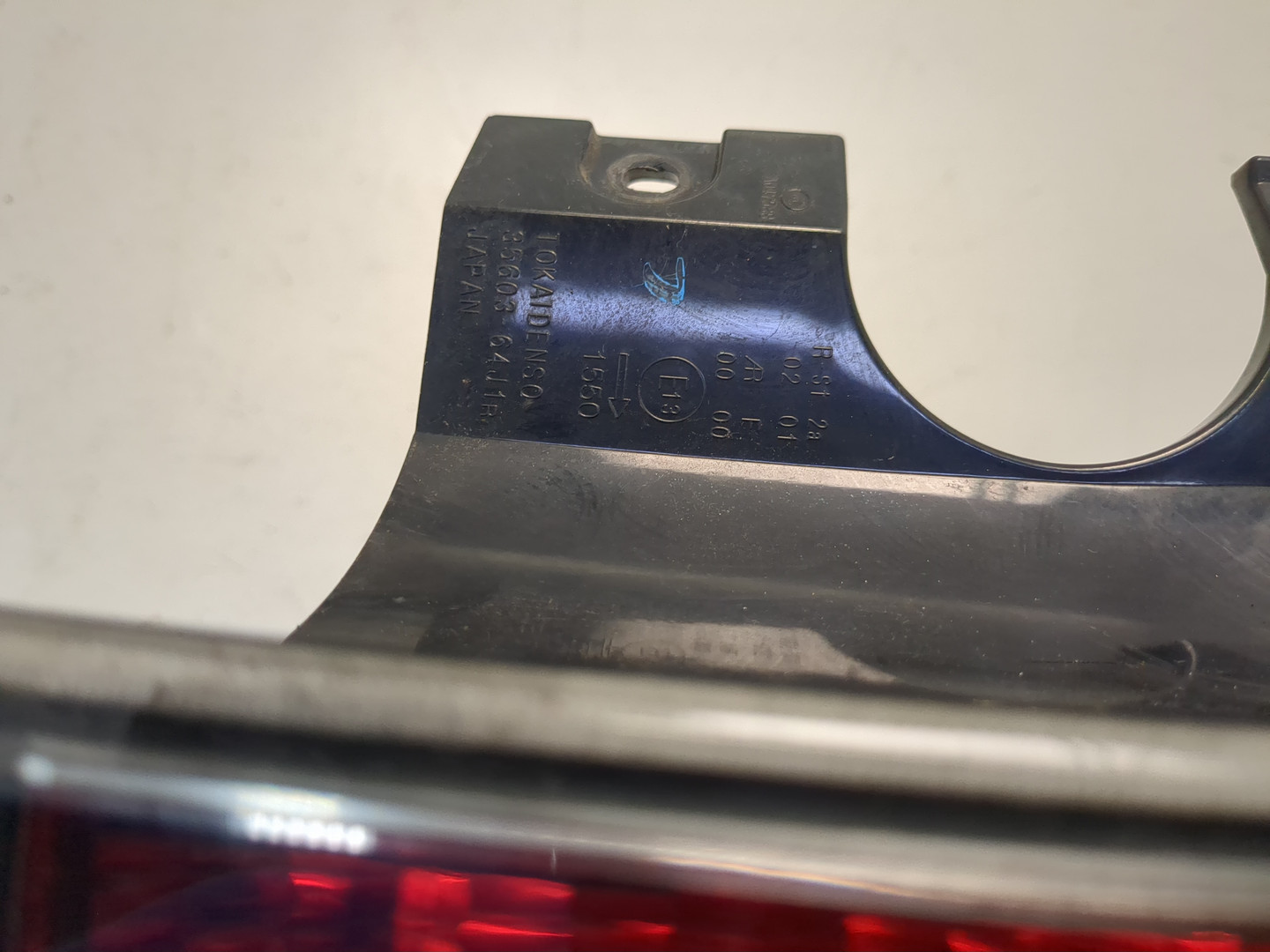 Фонарь задний правый