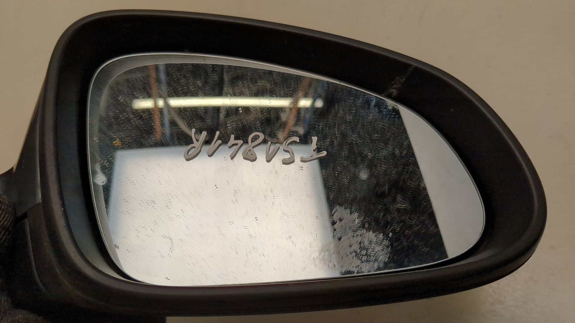 Зеркало правое электрическое