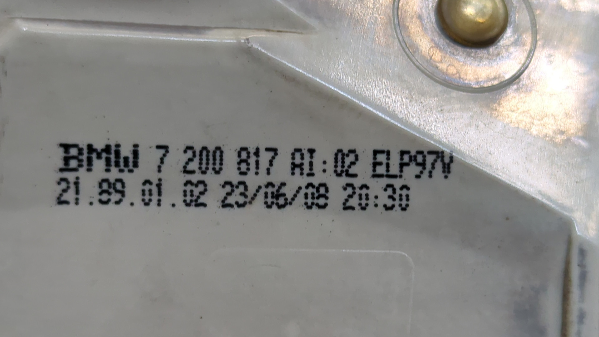 Фонарь задний левый