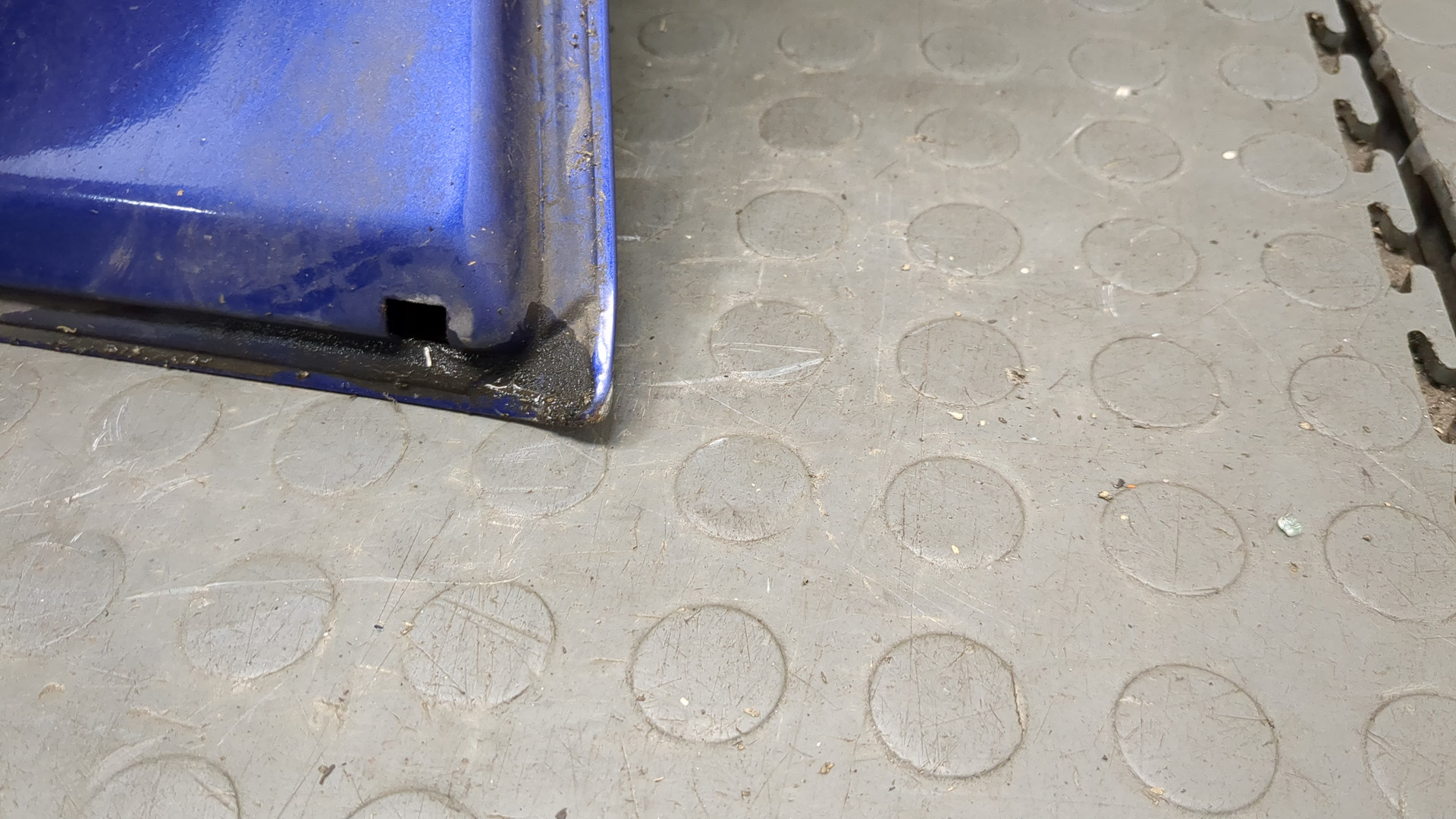 Дверь передняя правая