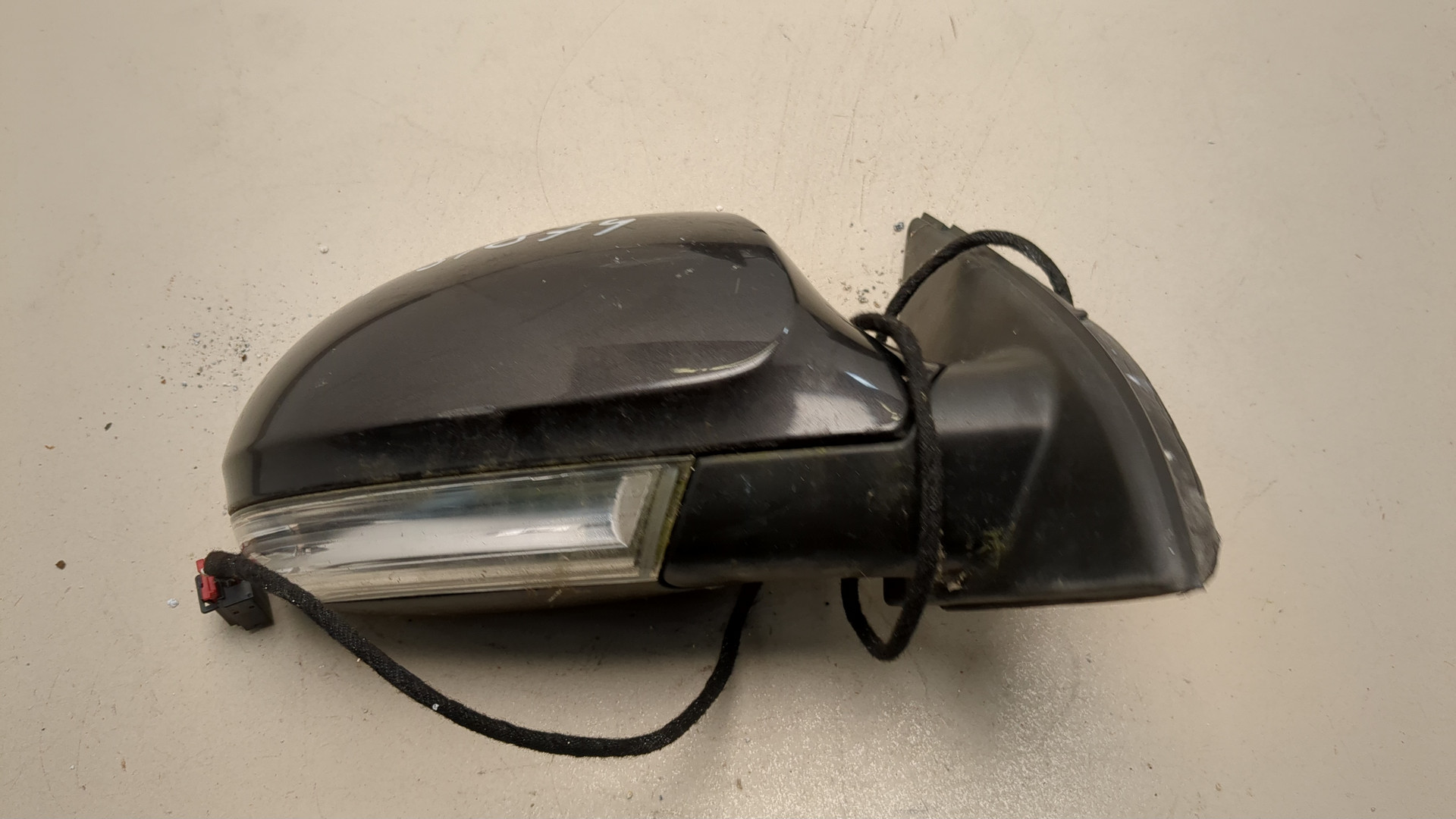 Зеркало правое электрическое