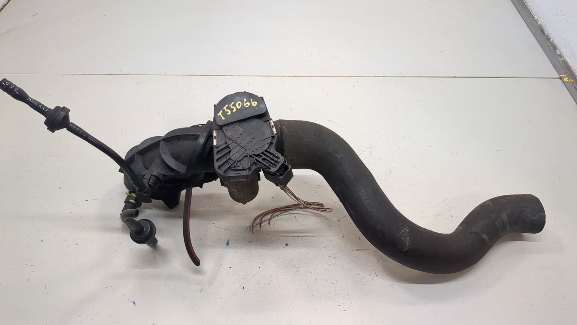 Заслонка дроссельная электрическая