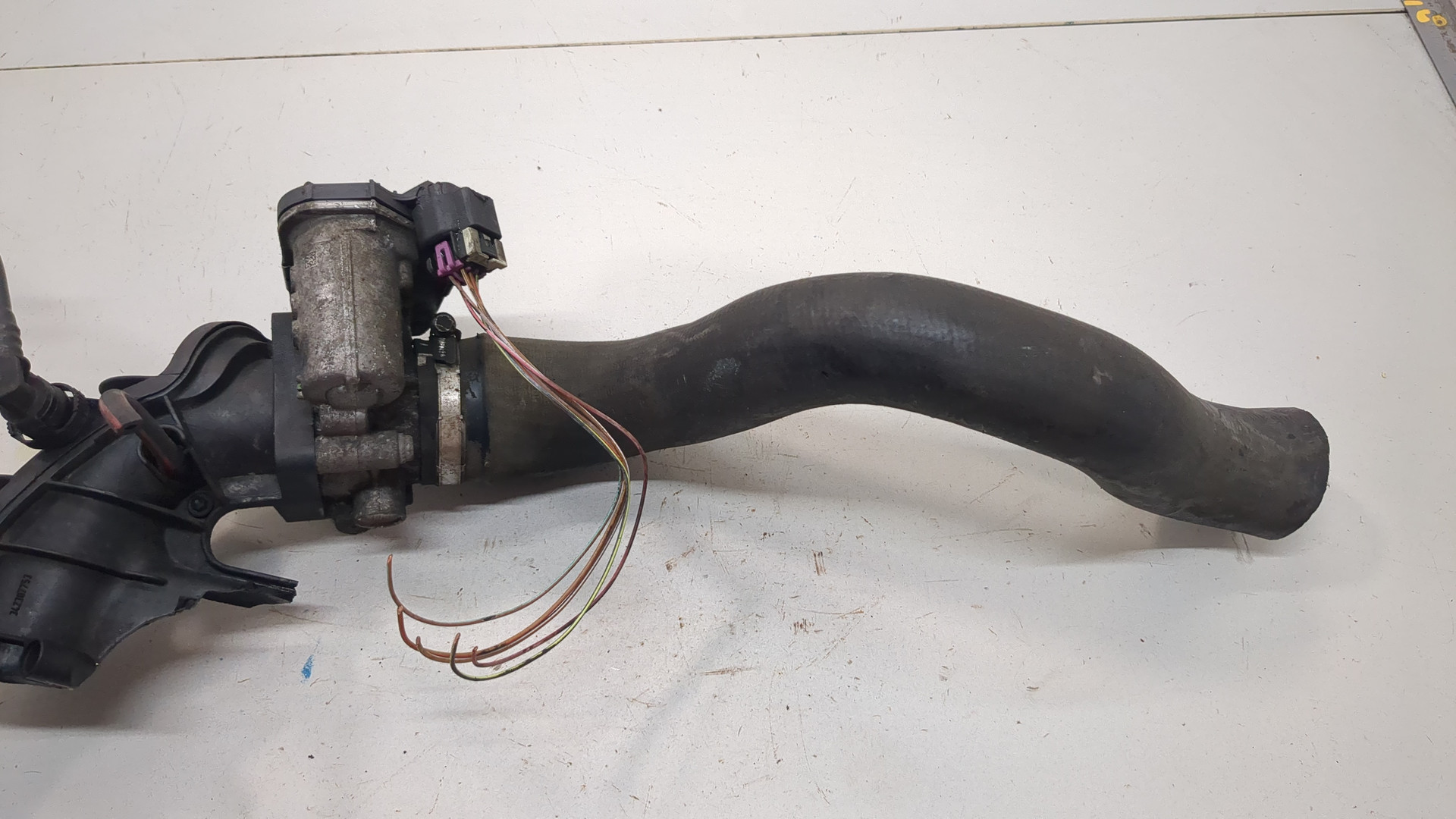 Заслонка дроссельная электрическая