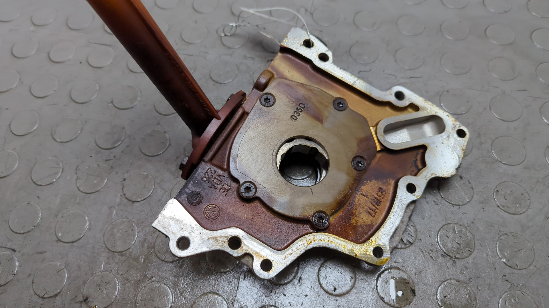 Насос масляный