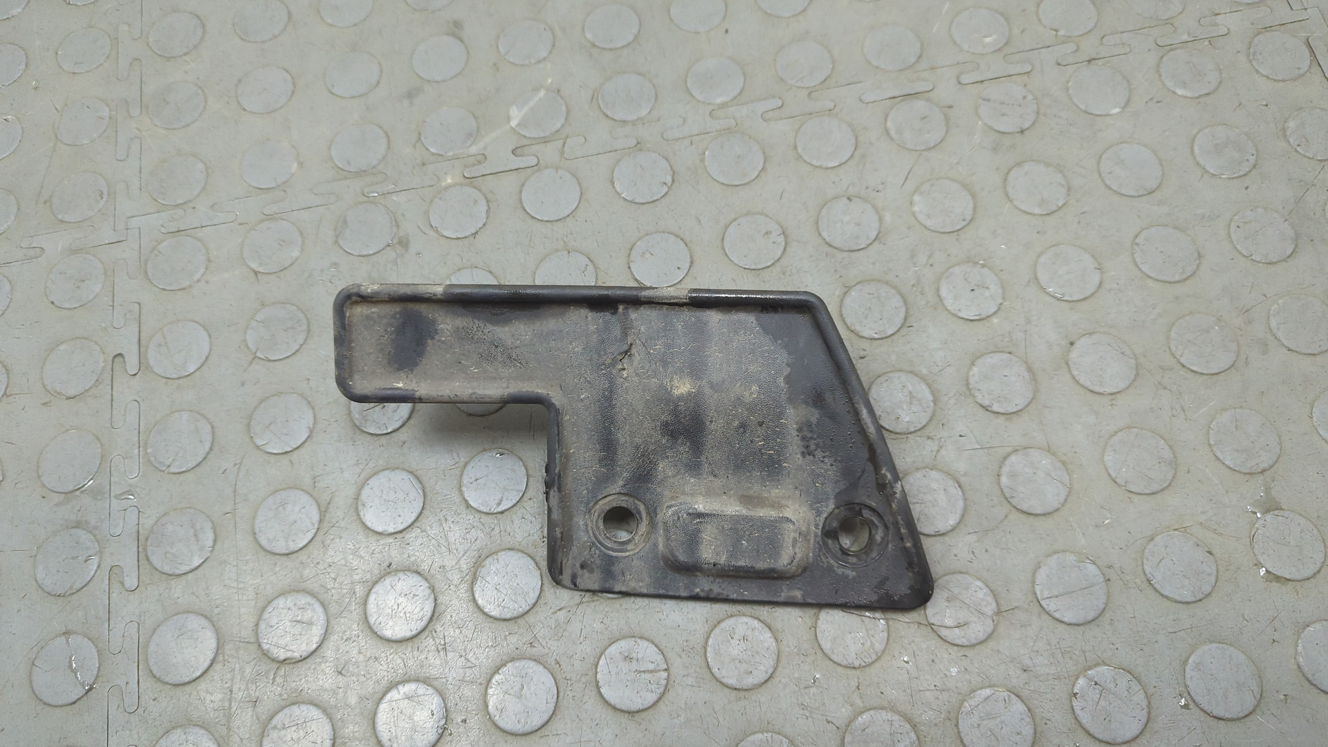 Брызговик задний правый