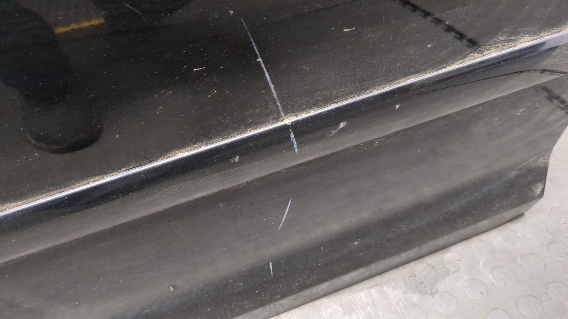 Дверь передняя левая