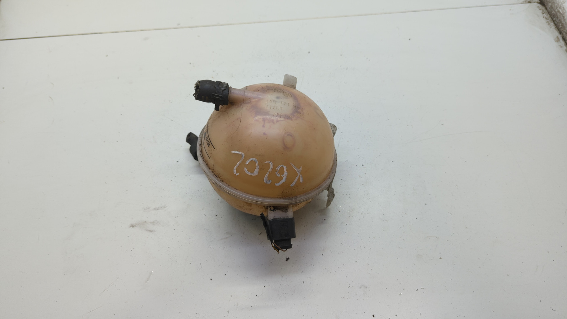 Бачок расширительный