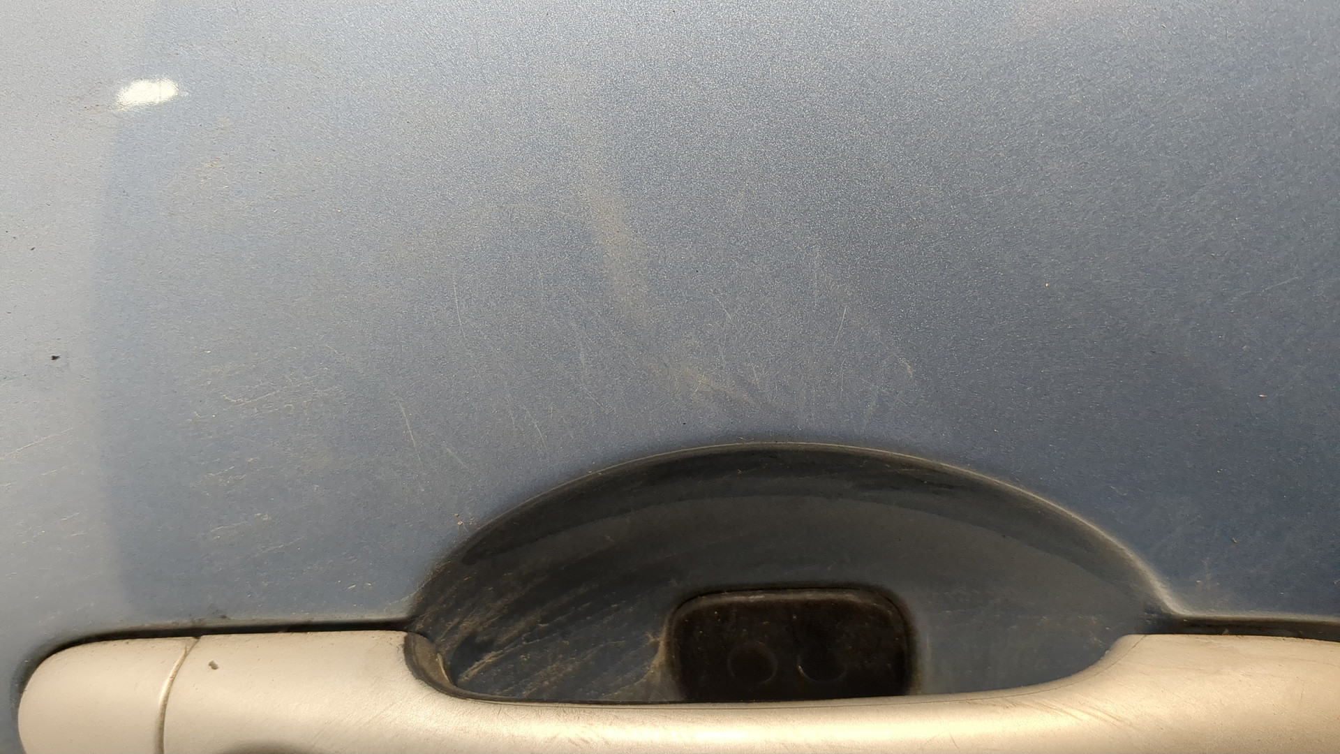 Дверь передняя правая